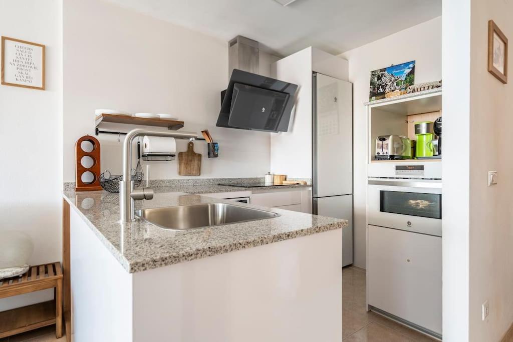 Apto. Con Wifi, Piscina, Vistas Al Mar Y Parking. Moncofar Exterior photo